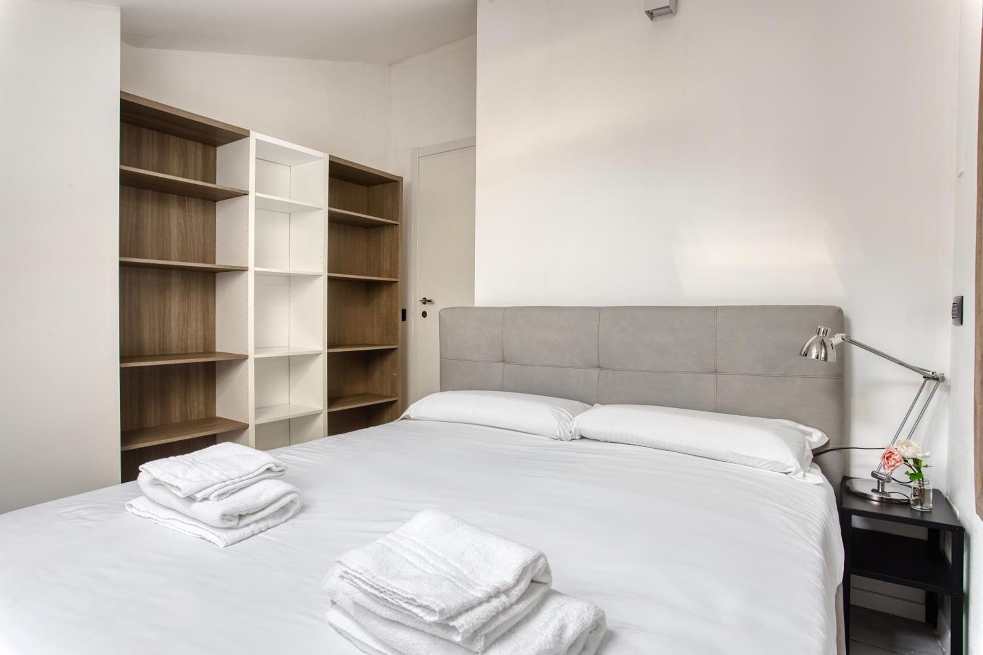 Apartment Cozy One Bedroom Close 2 Public Transportation